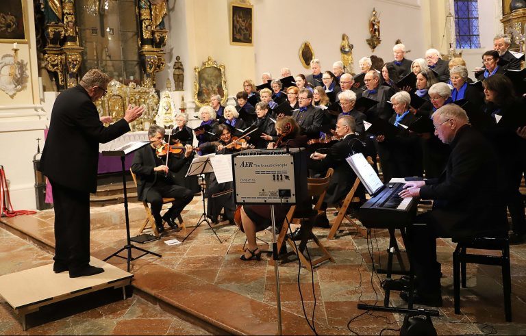 Chorgemeinschaft Irschenberg sammelt 490 Euro mit Benefizkonzert